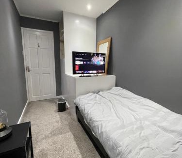 Tilbury House | Tilbury Docks Rooms for Short letting