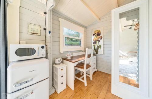 Uxbridge House | Tilehouse lodge