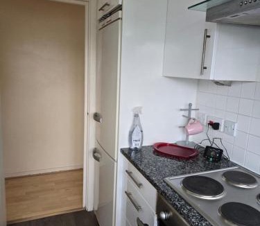 Salford Apartment | Tilehurst