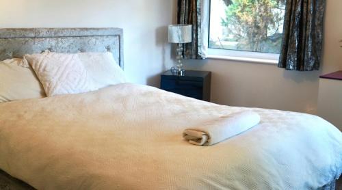 Tilehurst House | Tilehurst Villa