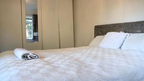 Tilehurst House | Tilehurst Villa