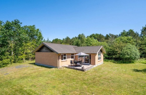Ronbjerg House | "Tille" - 700m to the fjord by Interhome