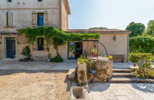 Malaucene Apartment | Tilleul enchanté