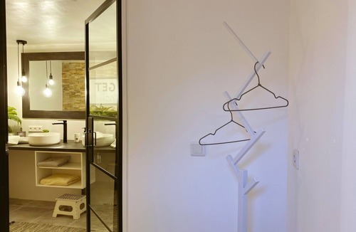 Fitou Bed & Breakfast | Tilley Lounge Zen CoCoon