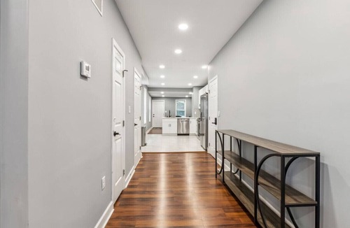 Downtown Wilmington House | Tilton Midtown - Modern Comfort