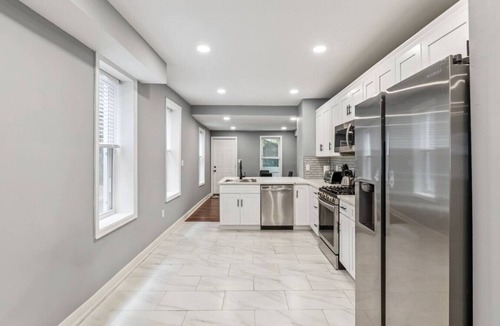 Downtown Wilmington House | Tilton Midtown - Modern Comfort