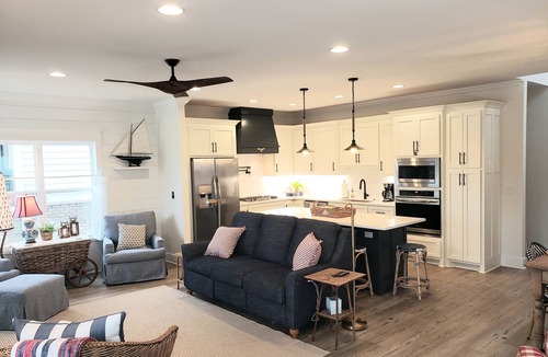 Winchester House | Tim's Ford Lakefront Home