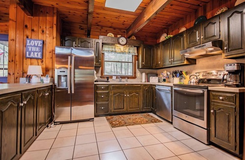 Eagles Mere Cottage | "Timber Acres" is nestled in the woods with private pond in Eagles Mere