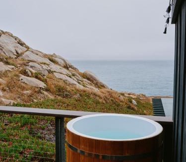 Timber Cove Hotel | Timber Cove Resort