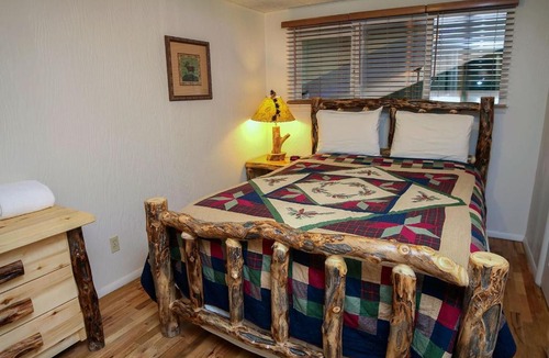 Estes Park Ski Chalet | Timber Creek Chalets- 3 chalet