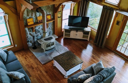 Port McNicoll House | Timber Frame Cottage on Georgian Bay