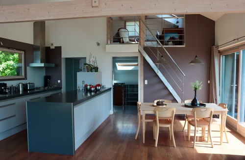 Talloires-Montmin Villa | Timber-frame house between lake and mountains