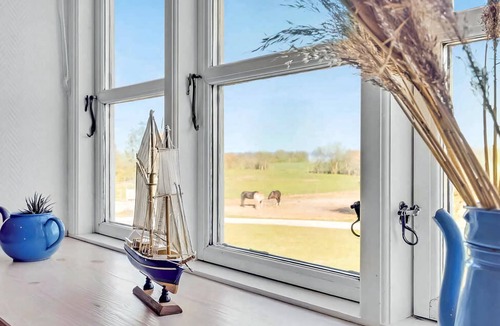 Norre Alslev Apartment | Timber-frame holiday flat near beach