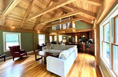 Wilmington House | Timber frame home with A/C