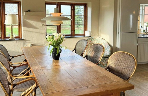 Borre House | Timber-framed farmhouse from 1837 near Møns Klint