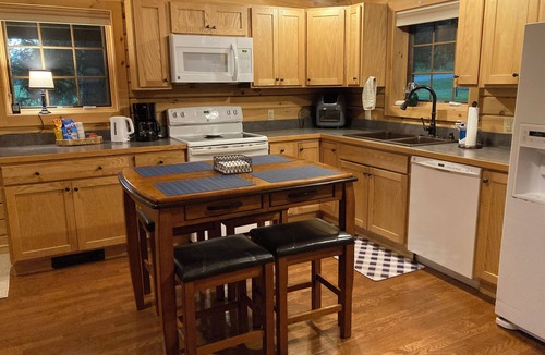 Cohocton Cabin | Timber Haven - Serene year-round log home getaway with gas fireplace, HVAC, WiFi