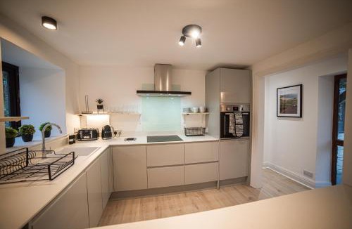 St Brides House | Timber Hill - Parkfields