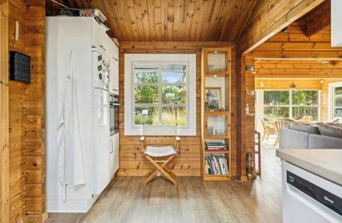 Hulsig House | Timber house on dune plot near Hulsig