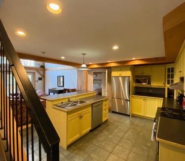 Brighton Cabin | Timber House Resort