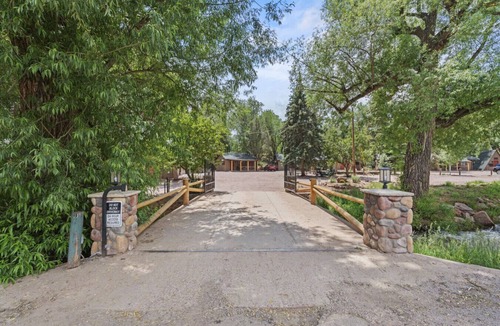 Colorado Springs Cabin | Timber Lodge Cabin #2