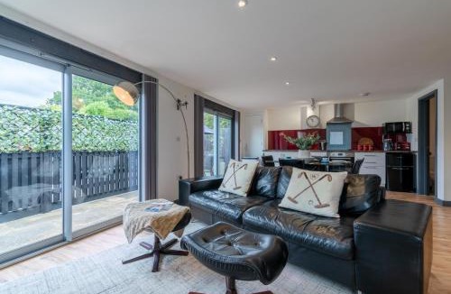 Kidlington House | Timber Lodge