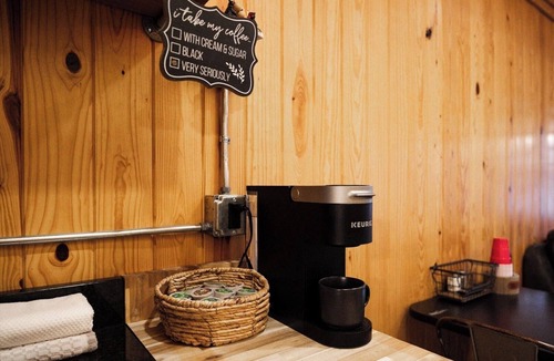 Amity Cabin | Timber Lodge Ranch - Studio 1