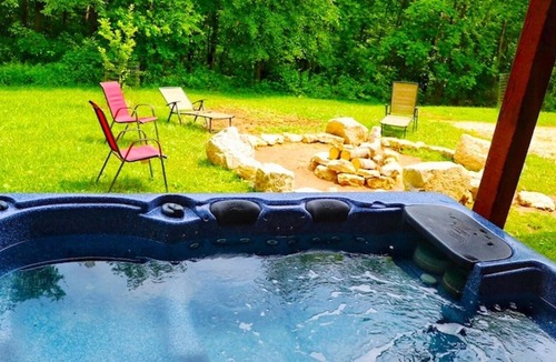 Harpers Ferry Cabin | Timber Ridge Hideaway