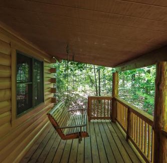 South Bloomingville House | Timber Ridge - by The Chalets