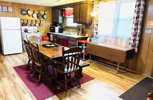 Hyner Cabin | Timber Top Cabin: Fire Pit + WiFi + State Forest-Parks/Hiking