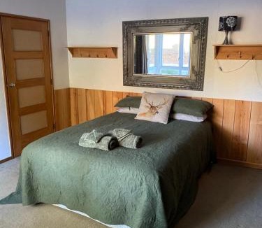 Waimiha House | Timber Trail Farmstay