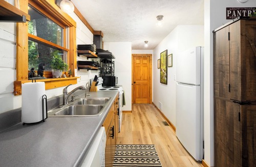 Pine Mountain Cabin | Timber & Tranquility Cabin