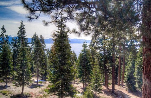 Kingswood Estates House | Timber View Lodge by Lake Tahoe Accommodations