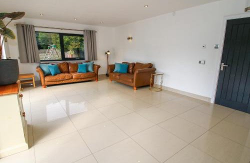 Brimfield House | Timberdyne