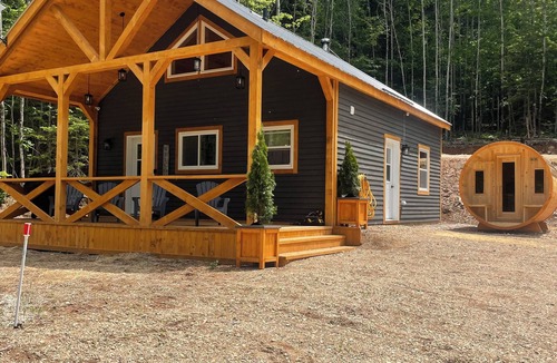Goshen Cabin | Timbering Tides