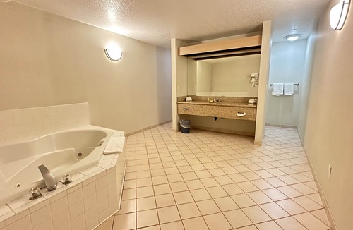 Castle Rock Hotel | Timberland Inn & Suites