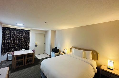 Castle Rock Hotel | Timberland Inn & Suites