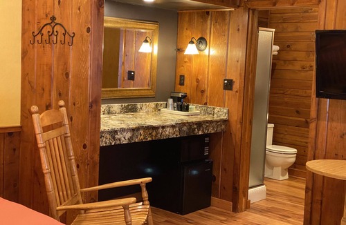 Arnold Hotel | Timberline Lodge - Arnold - Bear Valley