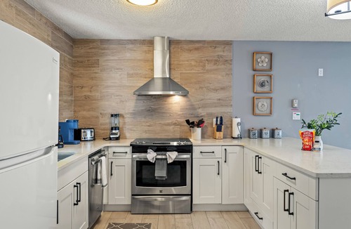 Village at Camelback House | Timberline Retreat | Forest Views & Minutes to Camelback Resort
