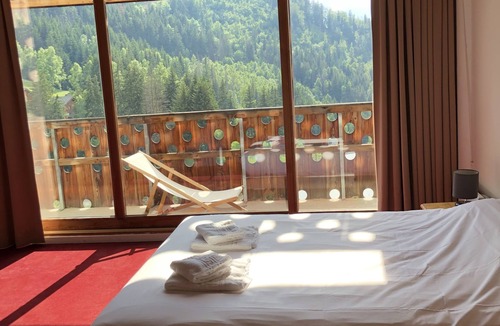 Oz-en-Oisans Hotel | Timberlodge