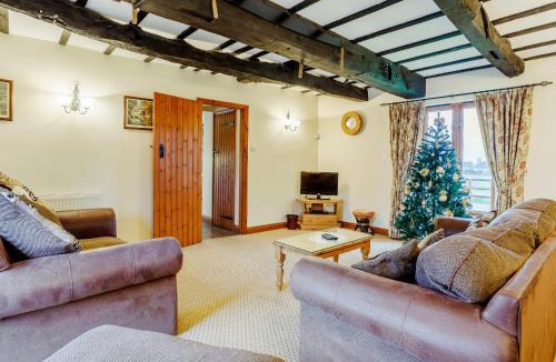 Runcton Holme House | Timbers Barn - E3863