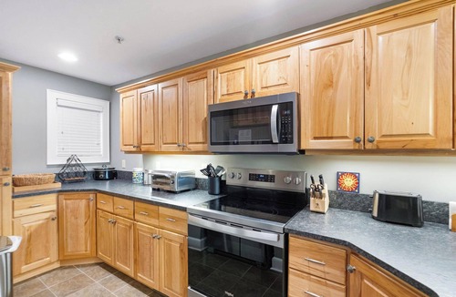 Foscoe Condo | Timbers F-2 -Mtn Condo, Gated Resort, Indoor/Outdoor Pools & Hot Tub, Two Levels
