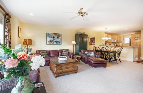 Foscoe Condo | Timbers G-1-Mtn Condo, Gated Resort, Indoor/Outdoor Pools & Hot Tub, Two Levels