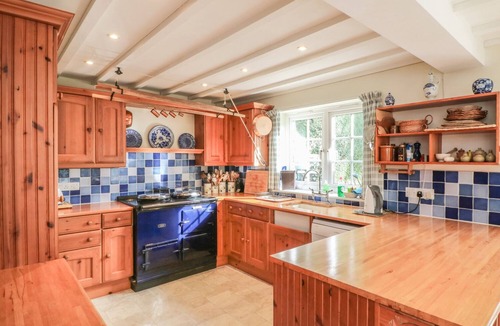 Newton Ferrers Cottage | Timbers