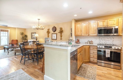 Foscoe Condo | Timbers I-1- Mtn Condo, Gated Resort, Indoor/Outdoor Pools & Hot Tub, Two Levels