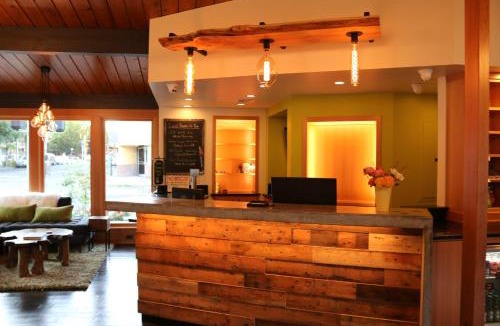 Downtown Eugene Hotel | Timbers Inn