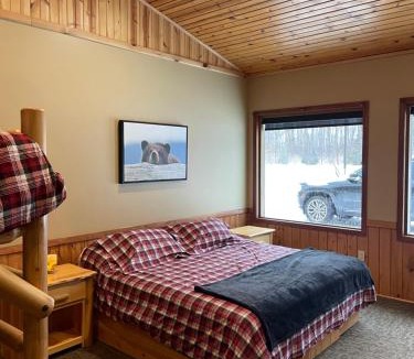 Steuben Apartment | Timberwolf Lodge
