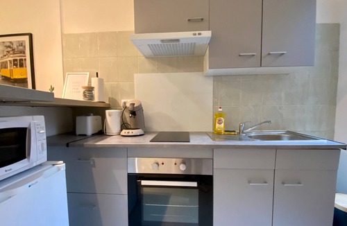 Nevers Apartment | Time for a break