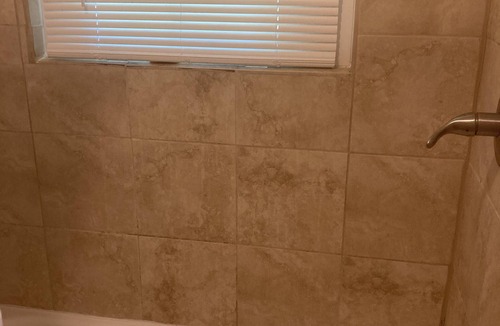 Frayser House | Time for comfort at a private residence