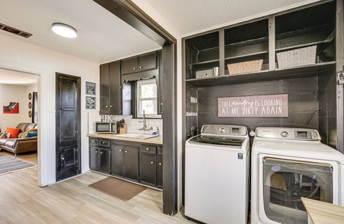 Heart of Lubbock Cottage | Time Machine: Games Galore in Lubbock Home By Ttu!