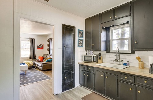 Heart of Lubbock Cottage | Time Machine: Games Galore in Lubbock Home By Ttu!